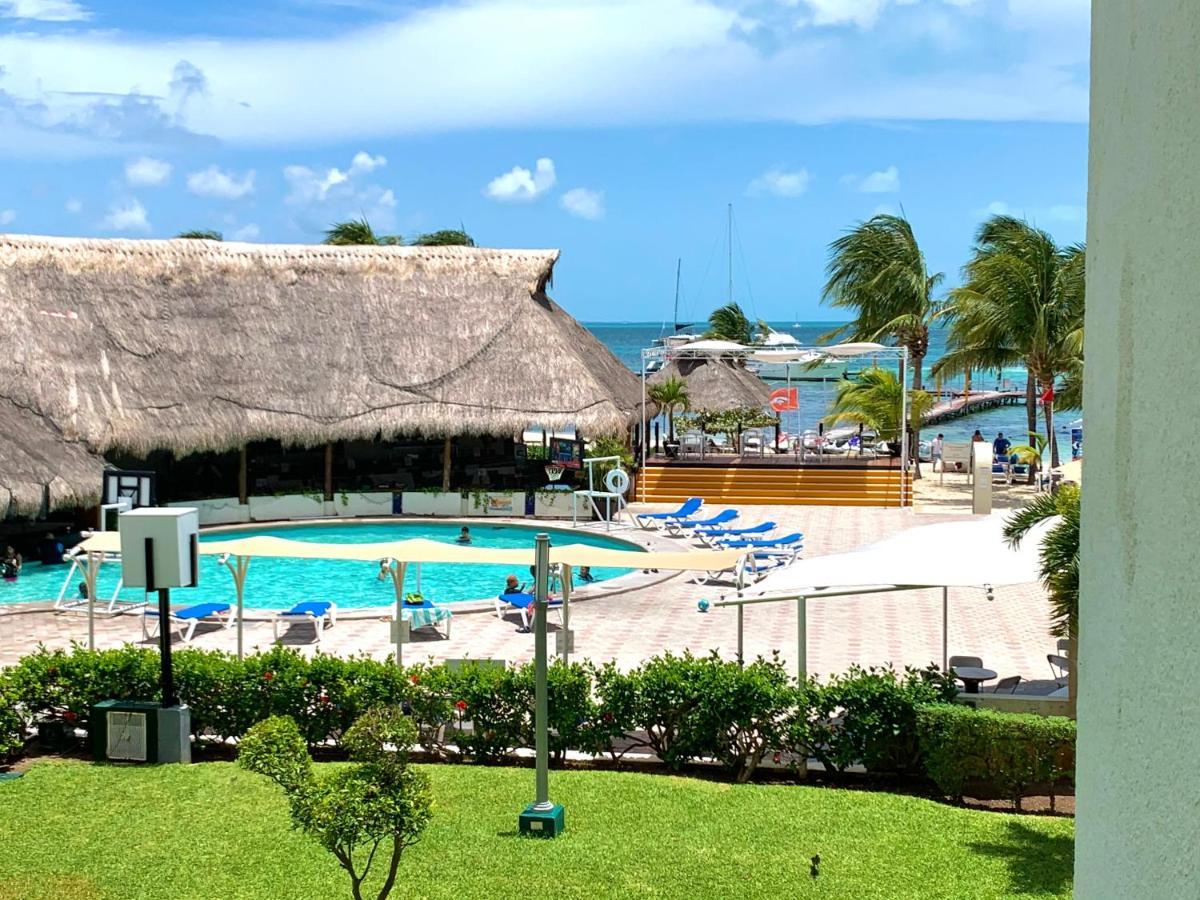 Ocean View Aquamarina Apartment Cancun Exterior photo